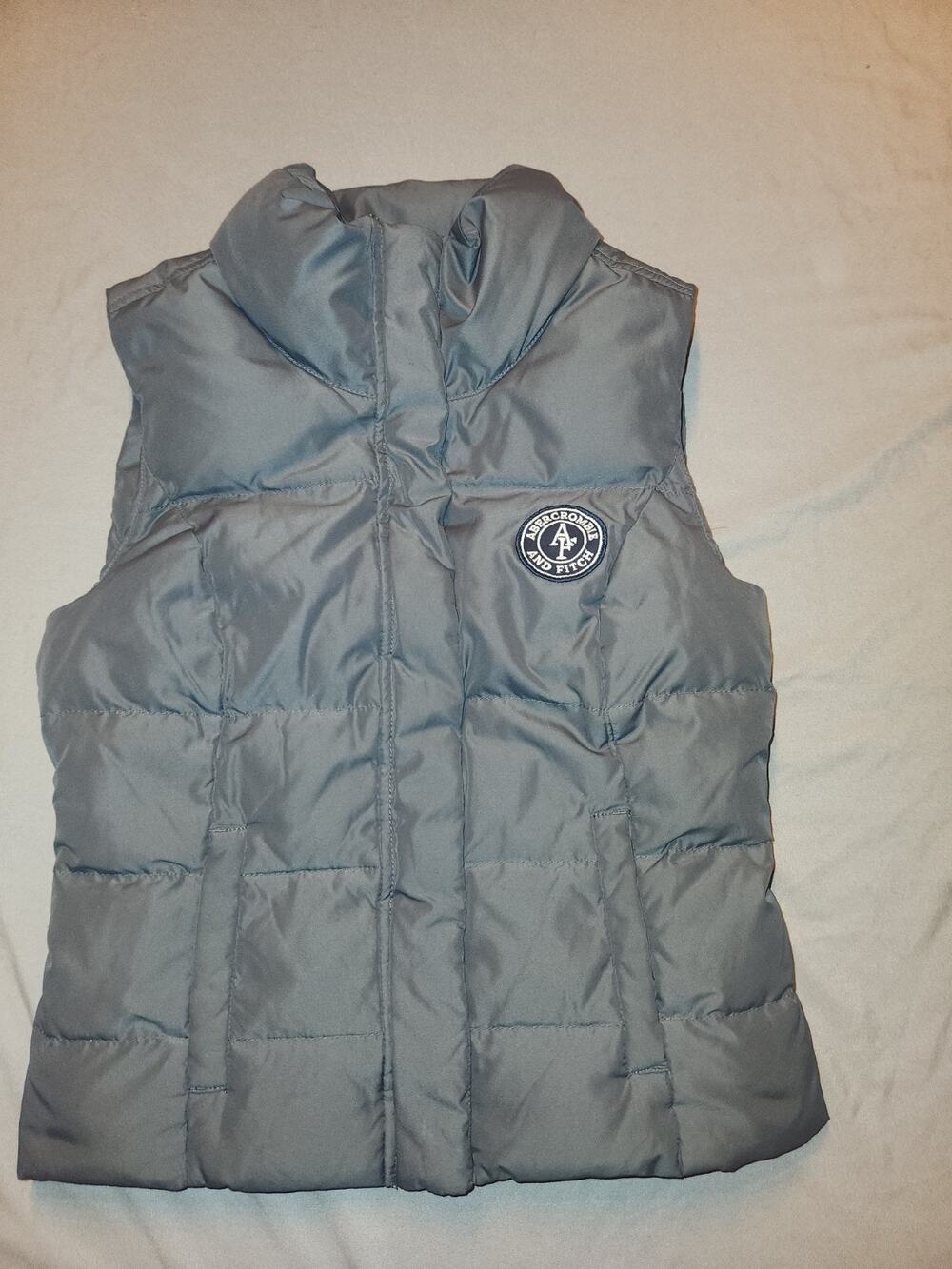 Abercrombie And Fitch Women's Grey Puffer Vest Y2K Medium